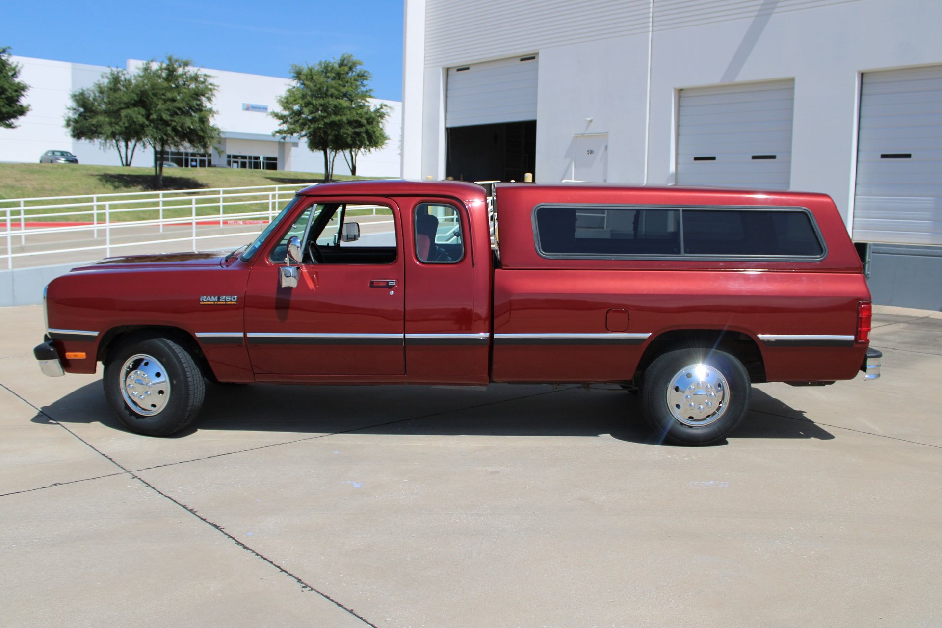 Used 1993 Dodge D/W Truck 250 RWD image 5