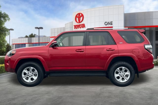 Certified 2024 Toyota 4Runner SR5 Premium AWD/4WD image 9