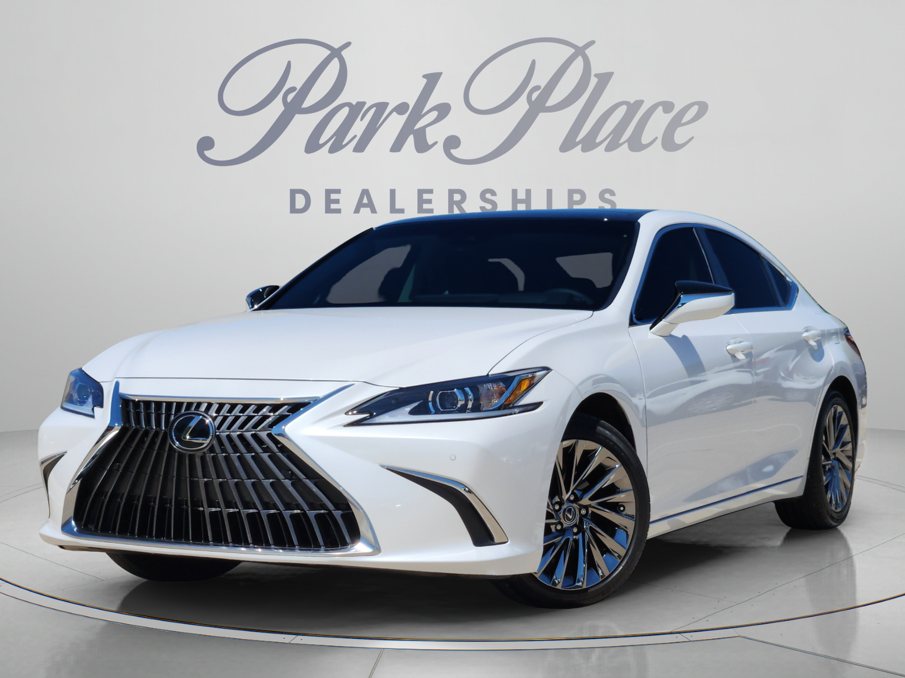 Used 2024 Lexus ES 350 w/ Technology Package