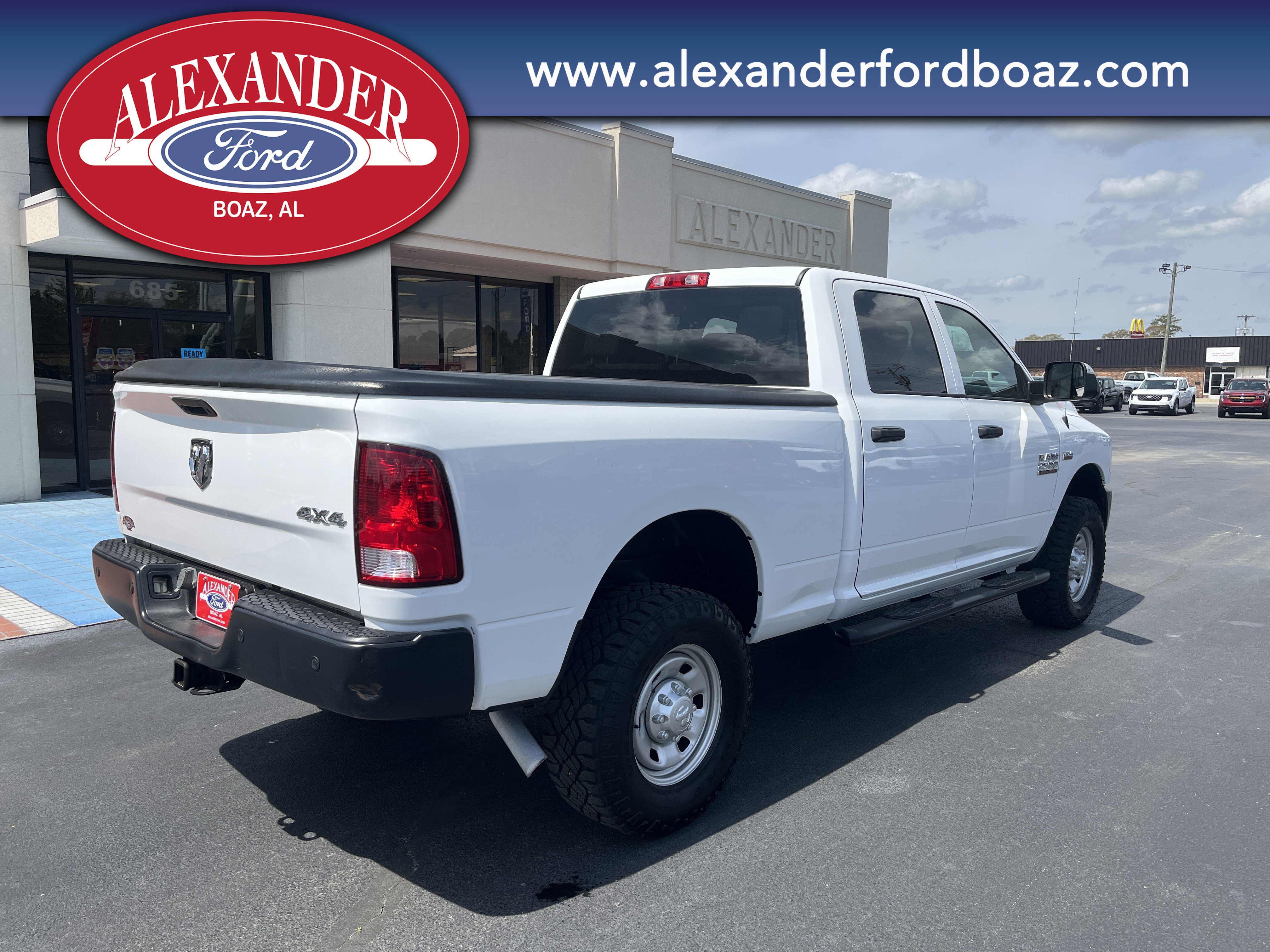 Used 2018 RAM 2500 Tradesman w/ Protection Group image 4