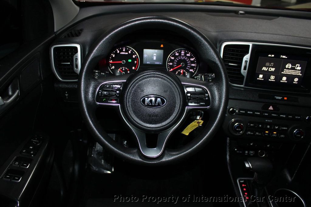 Used 2018 Kia Sportage LX w/ LX Popular Package image 14