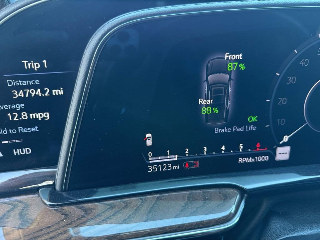 Used 2023 Cadillac Escalade Sport Platinum image 12