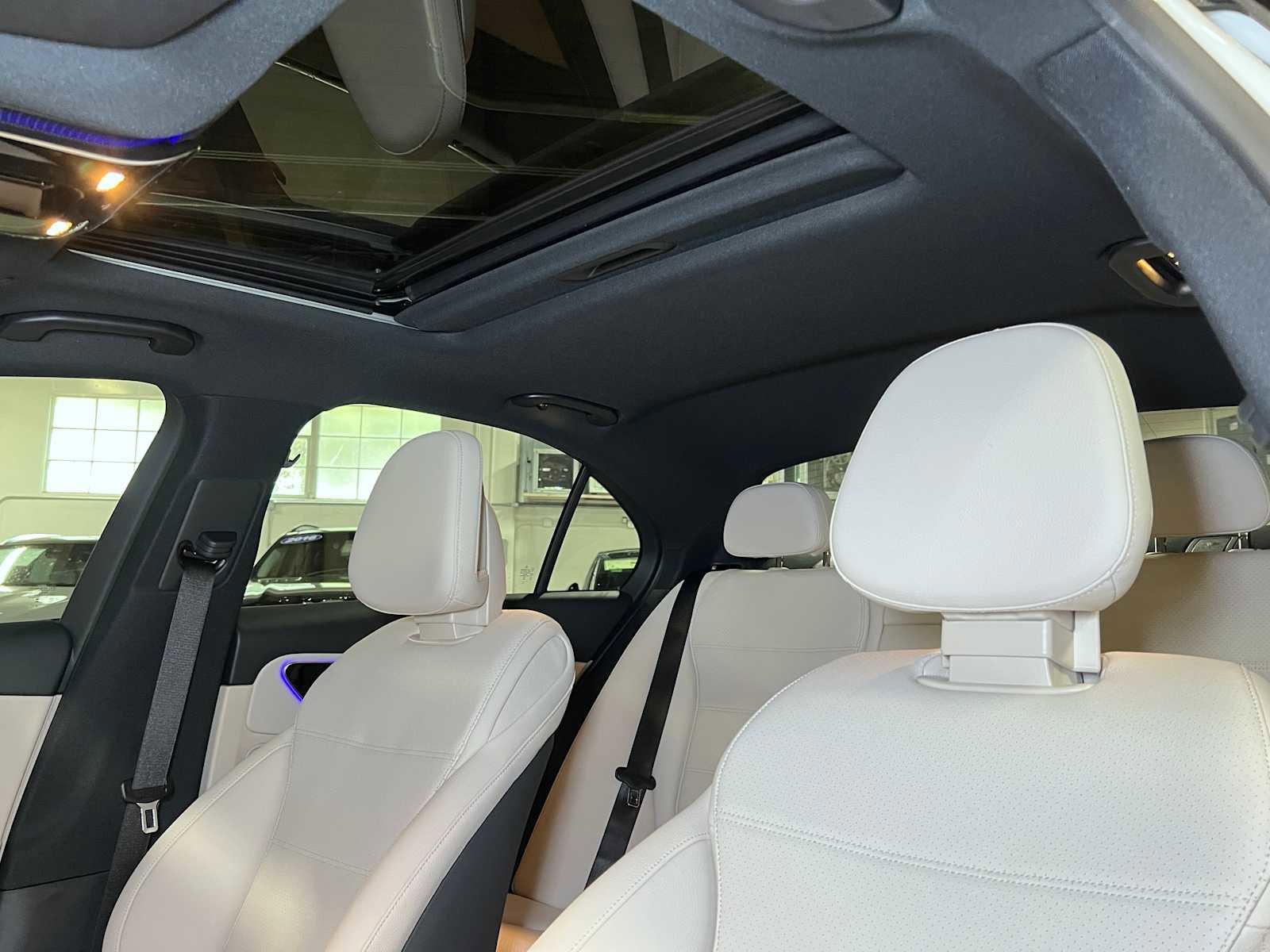 Used 2025 Mercedes-Benz C 300 4MATIC Sedan image 20