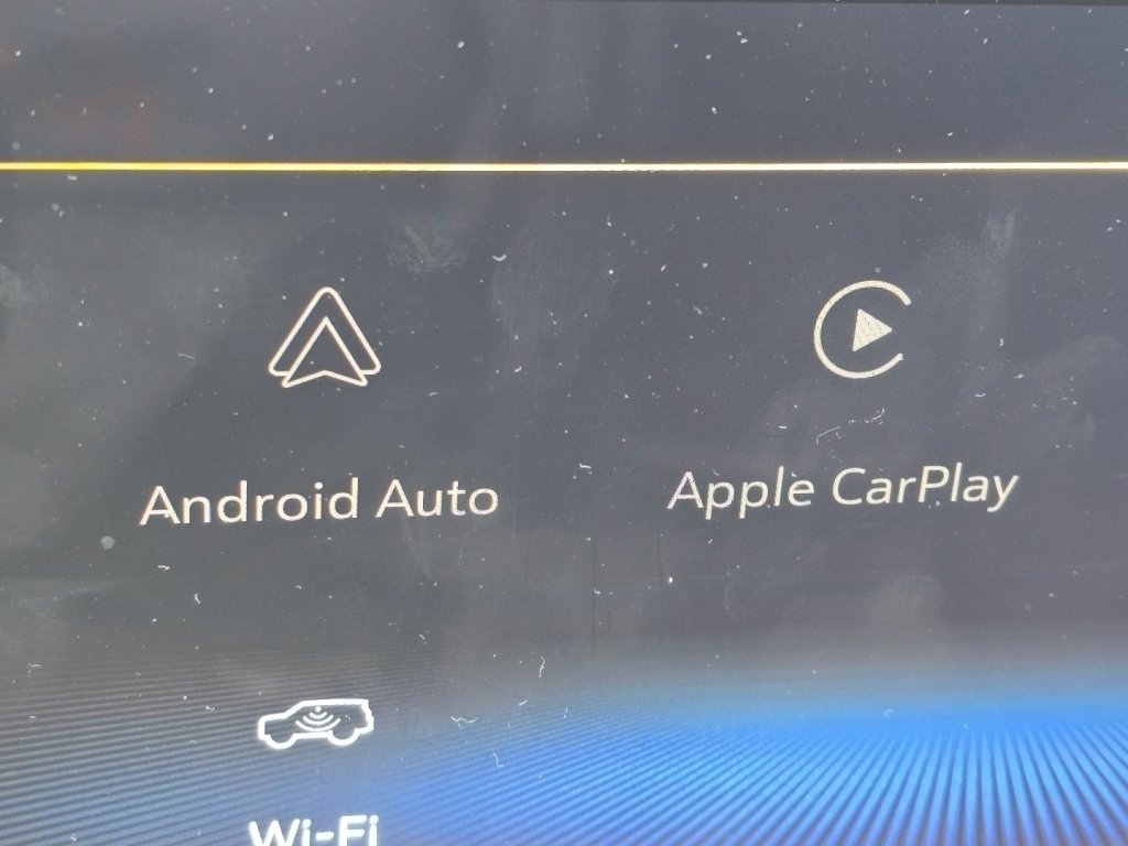 Certified 2025 Chevrolet Trax LT w/ Driver Confidence Package image 4