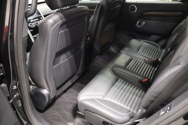 Used 2020 Land Rover Discovery HSE AWD/4WD image 38