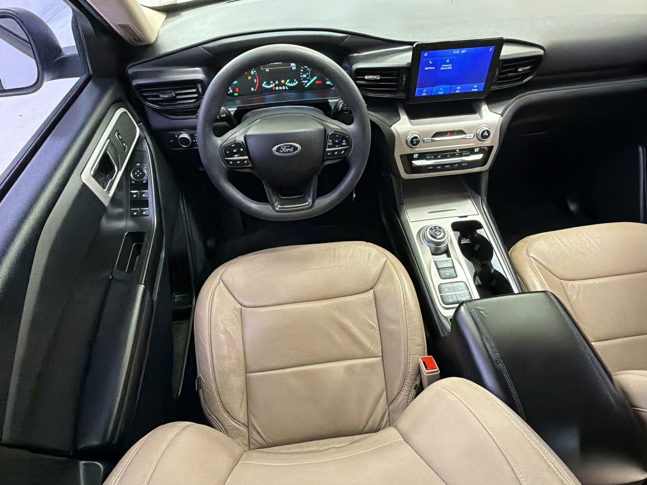 Certified 2021 Ford Explorer 2WD image 24