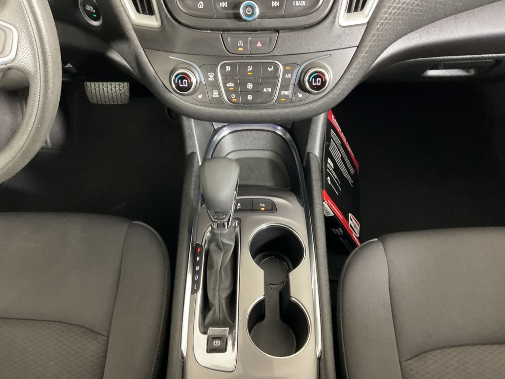 Used 2024 Chevrolet Malibu LT FWD image 14
