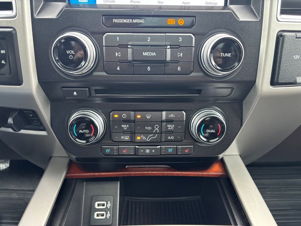 Used 2017 Ford F250 King Ranch w/ King Ranch Ultimate Package image 27