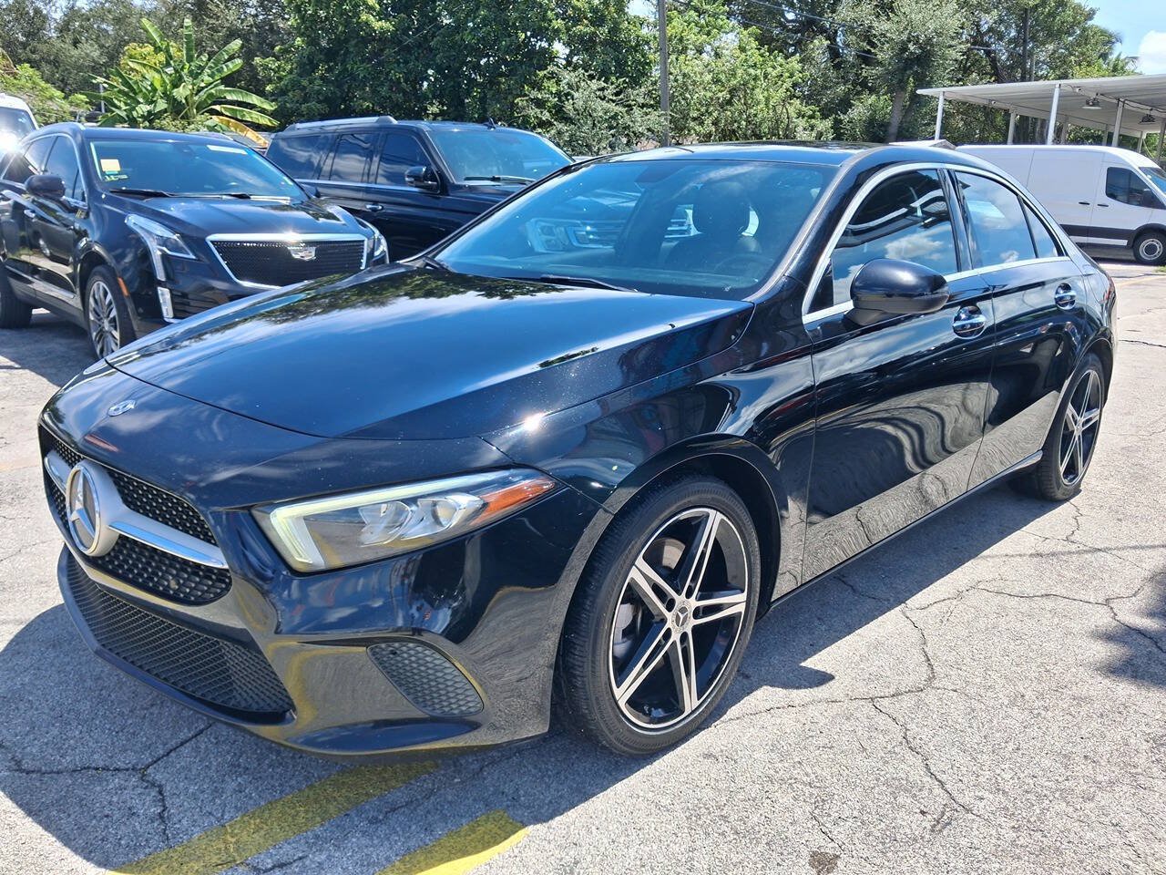 Used 2019 Mercedes-Benz A 220 4MATIC image 3