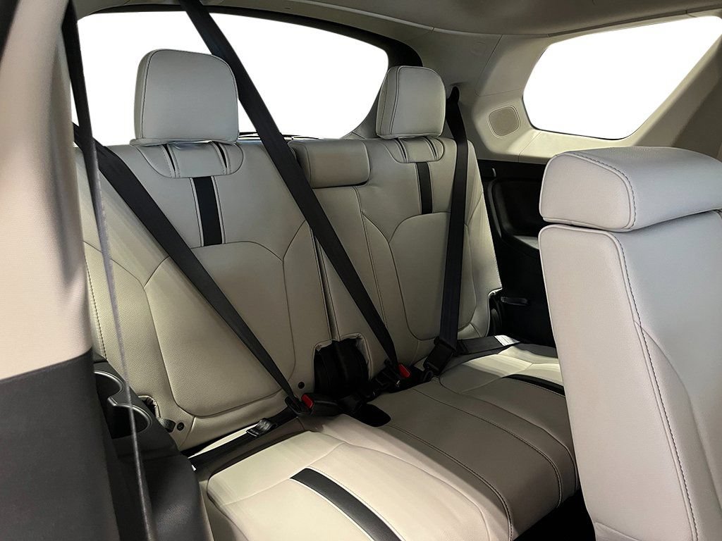 New 2026 Honda Pilot Touring image 28