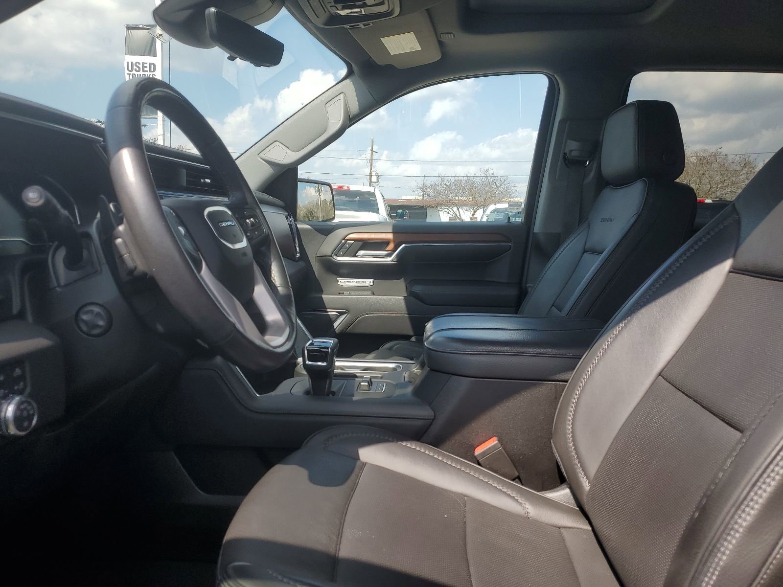 Certified 2023 GMC Sierra 1500 Denali image 7