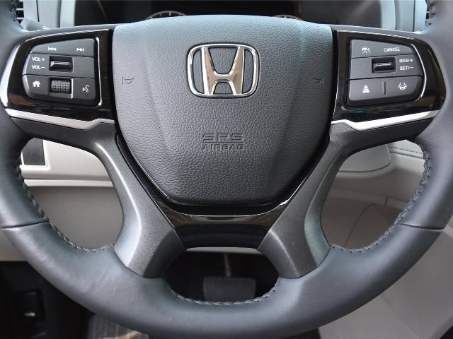 Certified 2026 Honda Odyssey Touring image 30