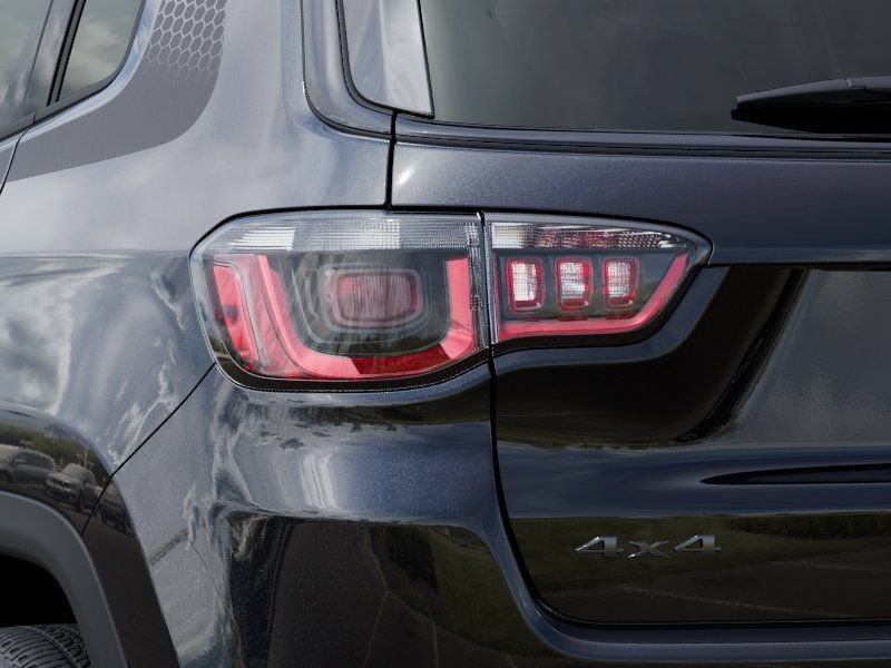 New 2026 Jeep Compass Latitude AWD/4WD image 9