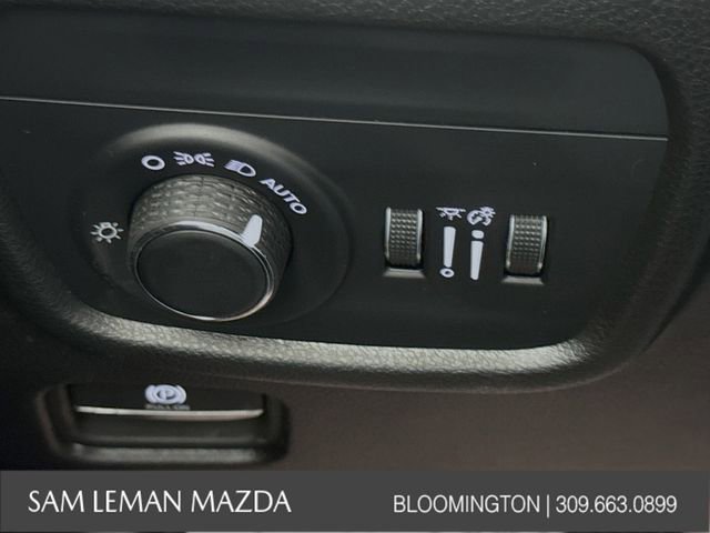 Used 2024 Jeep Grand Cherokee L Altitude image 10