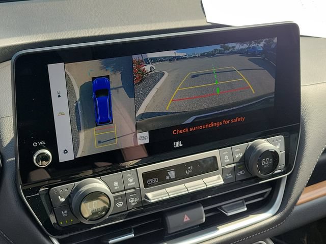 Used 2025 Toyota Grand Highlander AWD image 26
