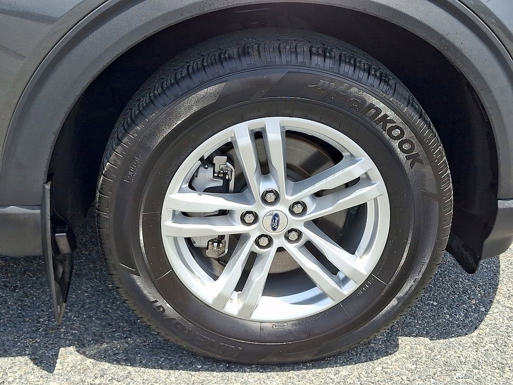 Used 2020 Ford Explorer XLT AWD/4WD image 8