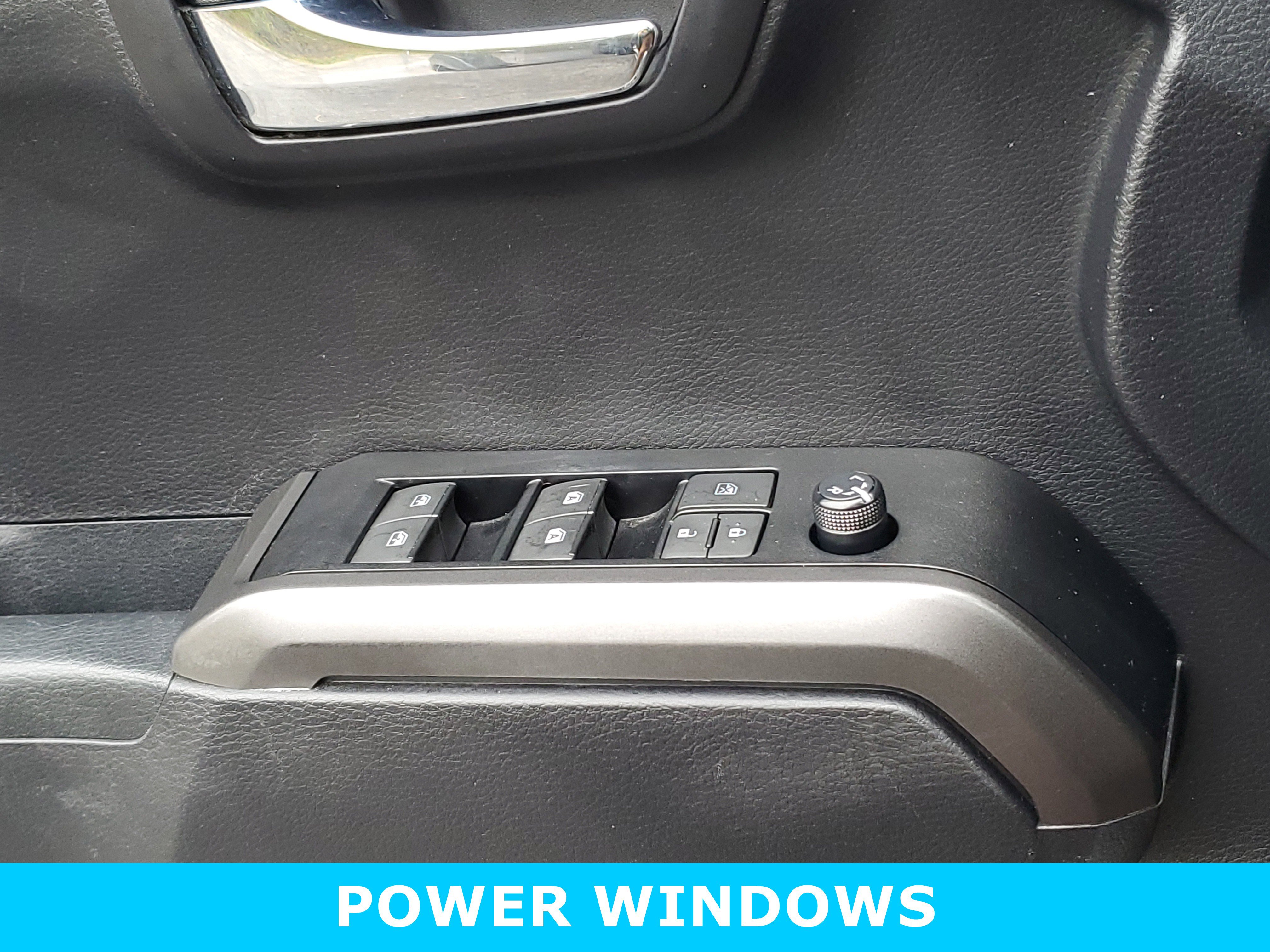 Used 2020 Toyota Tacoma TRD Off-Road image 23