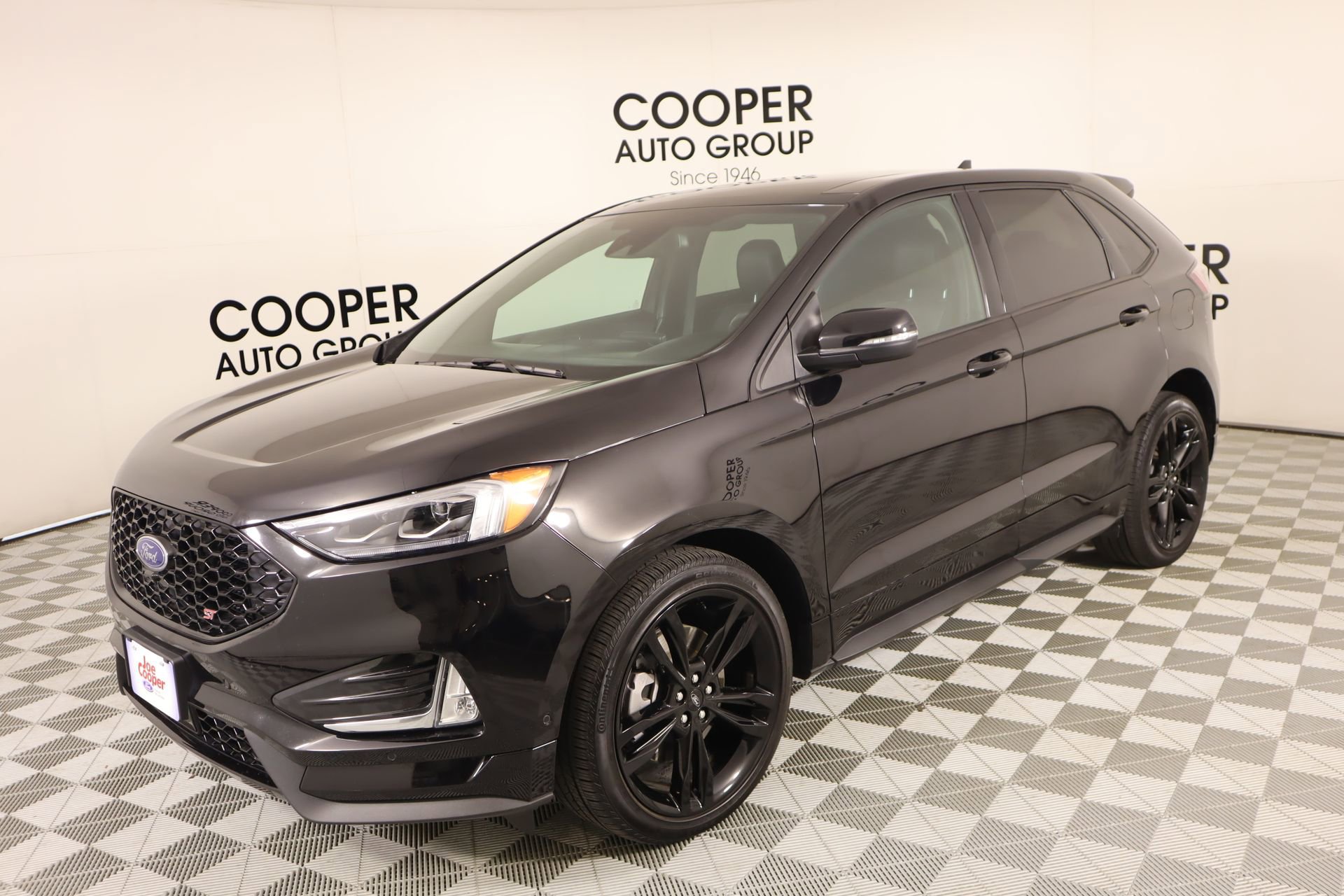 Used 2024 Ford Edge ST w/ Equipment Group 401A image 10