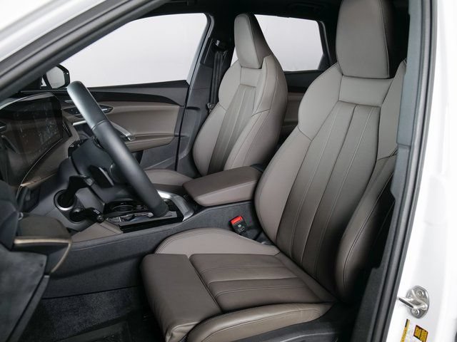 Used 2025 Audi Q5 Premium Plus AWD/4WD image 10