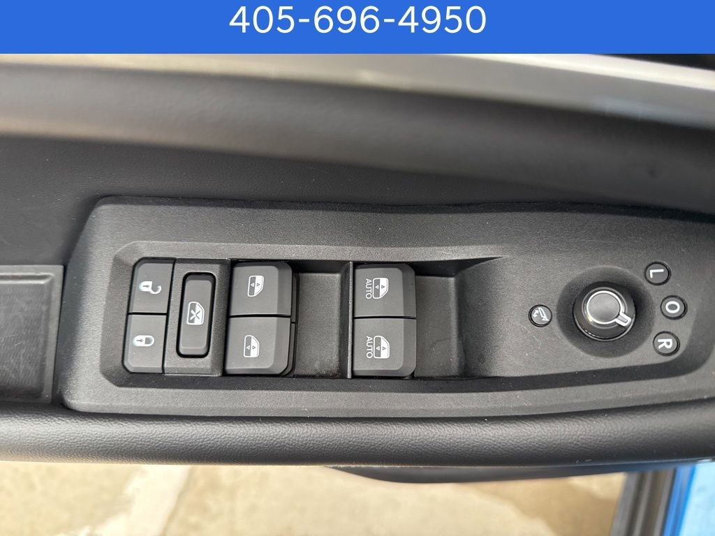 Used 2022 Jeep Grand Cherokee Trailhawk w/ Luxury Tech Group III image 22