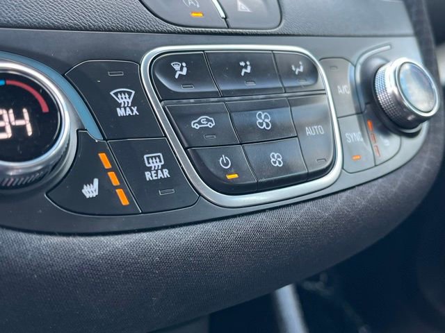 Used 2024 Chevrolet Malibu LT image 35