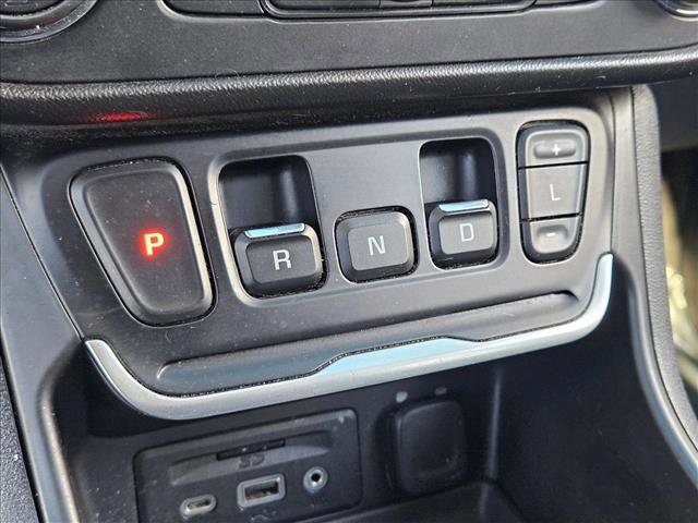 Used 2020 GMC Terrain SLE w/ Driver Convenience Package FWD image 12