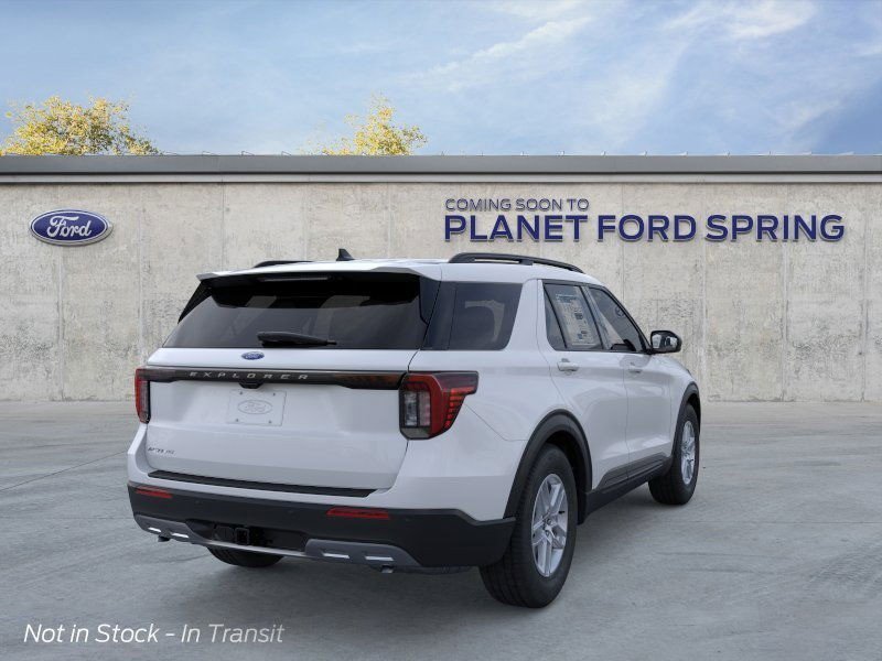 New 2026 Ford Explorer Active image 9