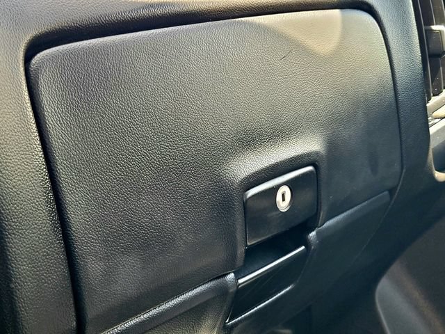 Used 2017 GMC Sierra 3500 2WD Regular Cab image 29