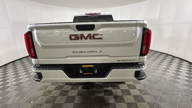 Used 2023 GMC Sierra 2500 Denali w/ Denali Ultimate Package AWD/4WD image 3