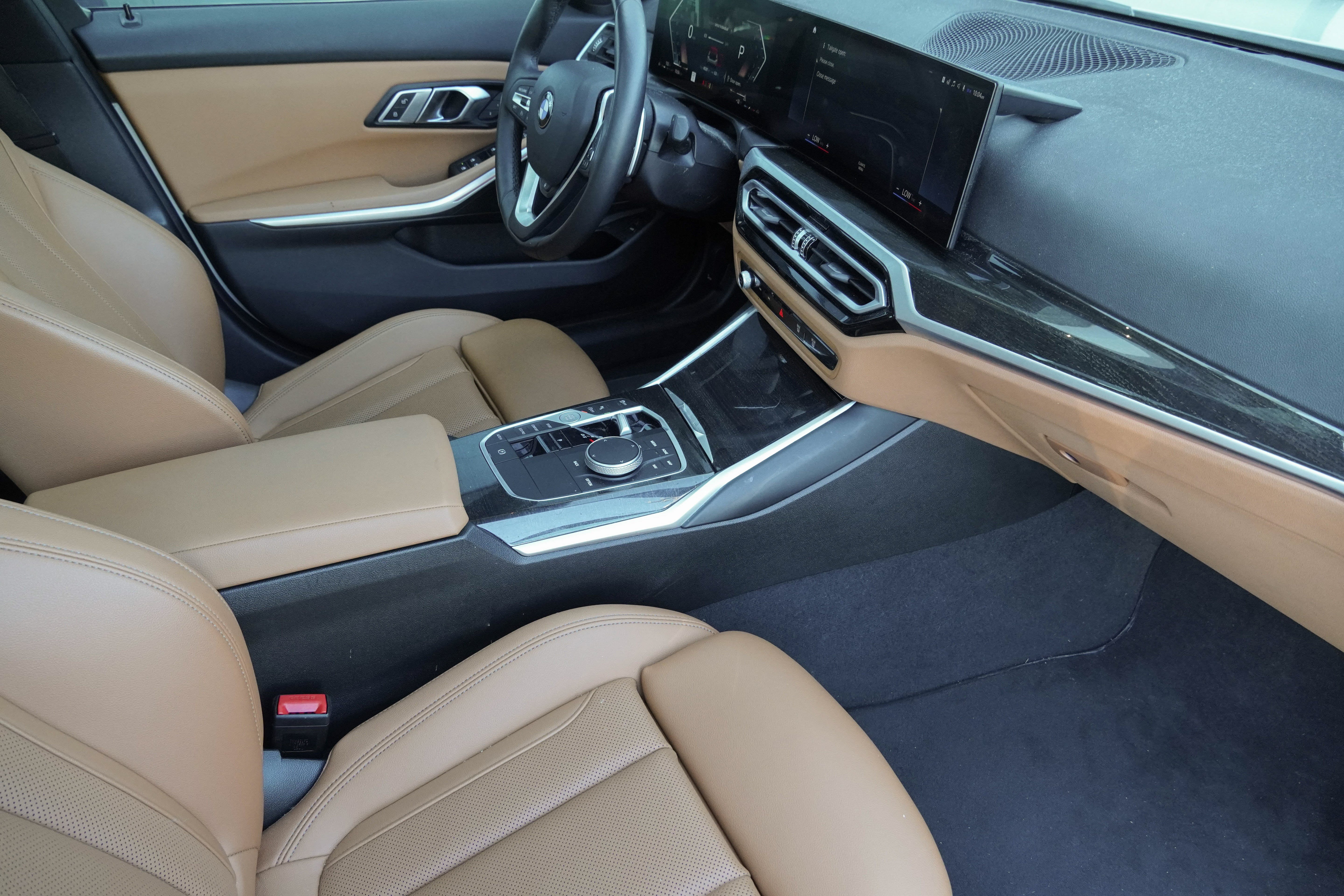 Certified 2023 BMW 330i xDrive Sedan w/ Premium Package AWD/4WD image 7