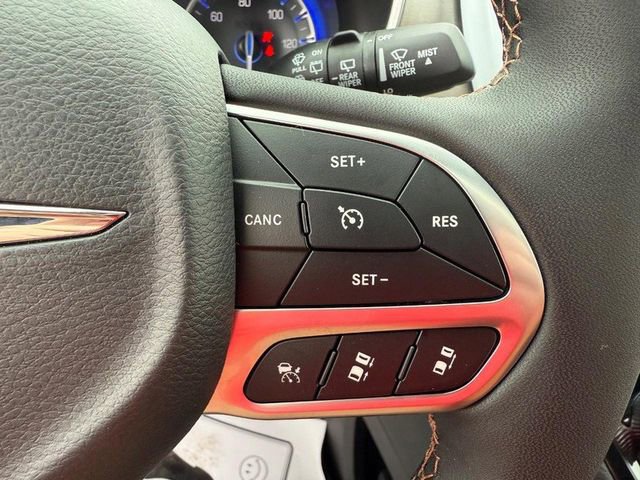 New 2026 Chrysler Pacifica Pinnacle image 24