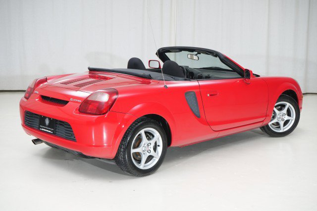 Used 2001 Toyota MR2 image 11