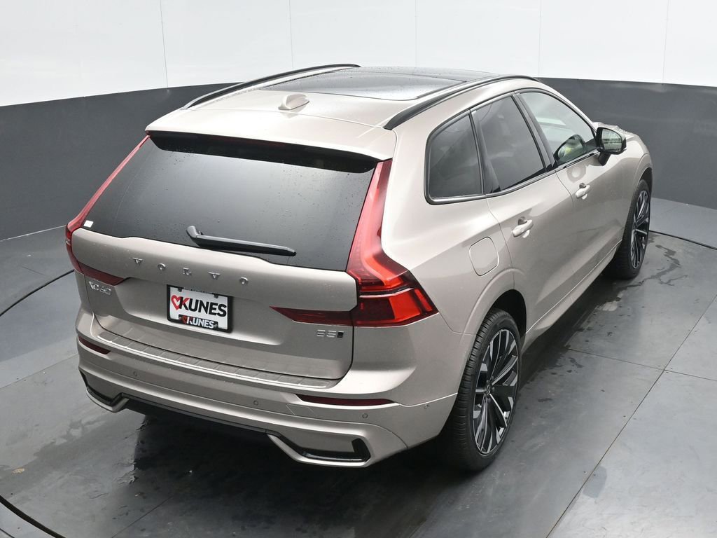 New 2026 Volvo XC60 B5 Ultra w/ Protection Package Premier image 31