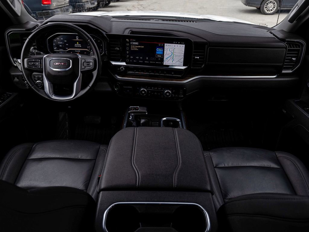 Used 2025 GMC Sierra 1500 Elevation w/ Elevation Premium Package image 30