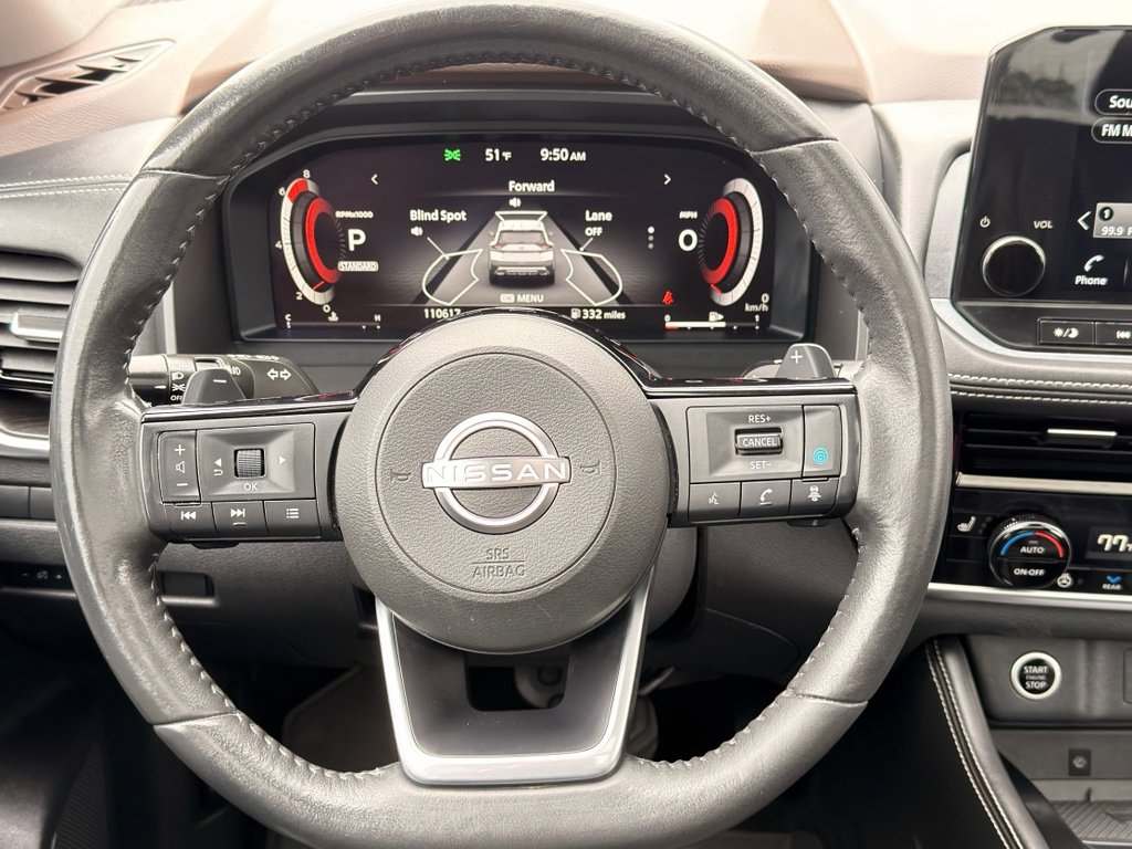 Used 2022 Nissan Rogue Platinum w/ Head-Up Display Package image 13