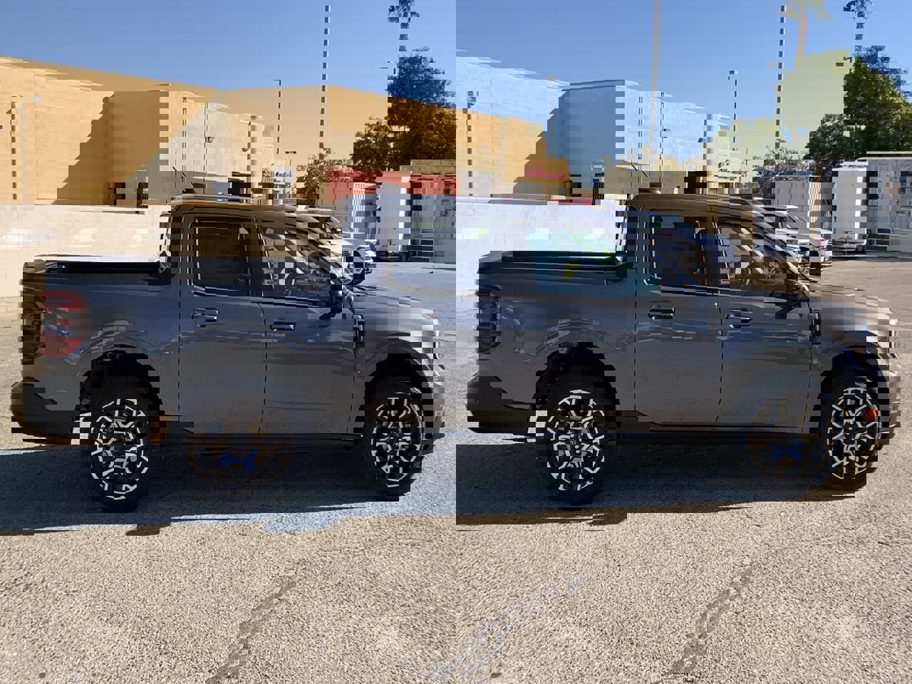 New 2025 Ford Maverick Lariat w/ 4K Tow Package image 9