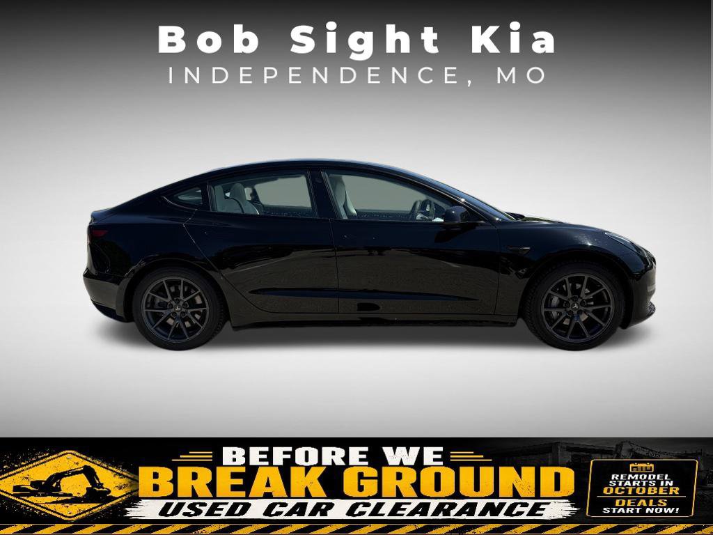 Used 2021 Tesla Model 3 Standard Range Plus RWD image 13