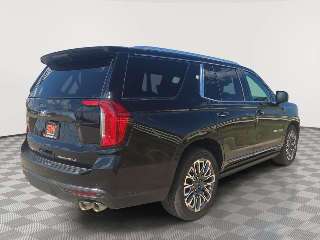 Used 2024 GMC Yukon Denali Ultimate AWD/4WD image 7