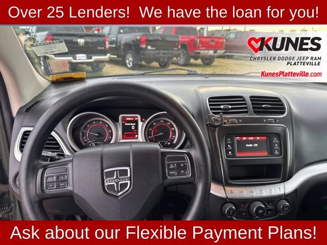Used 2019 Dodge Journey SE FWD image 19
