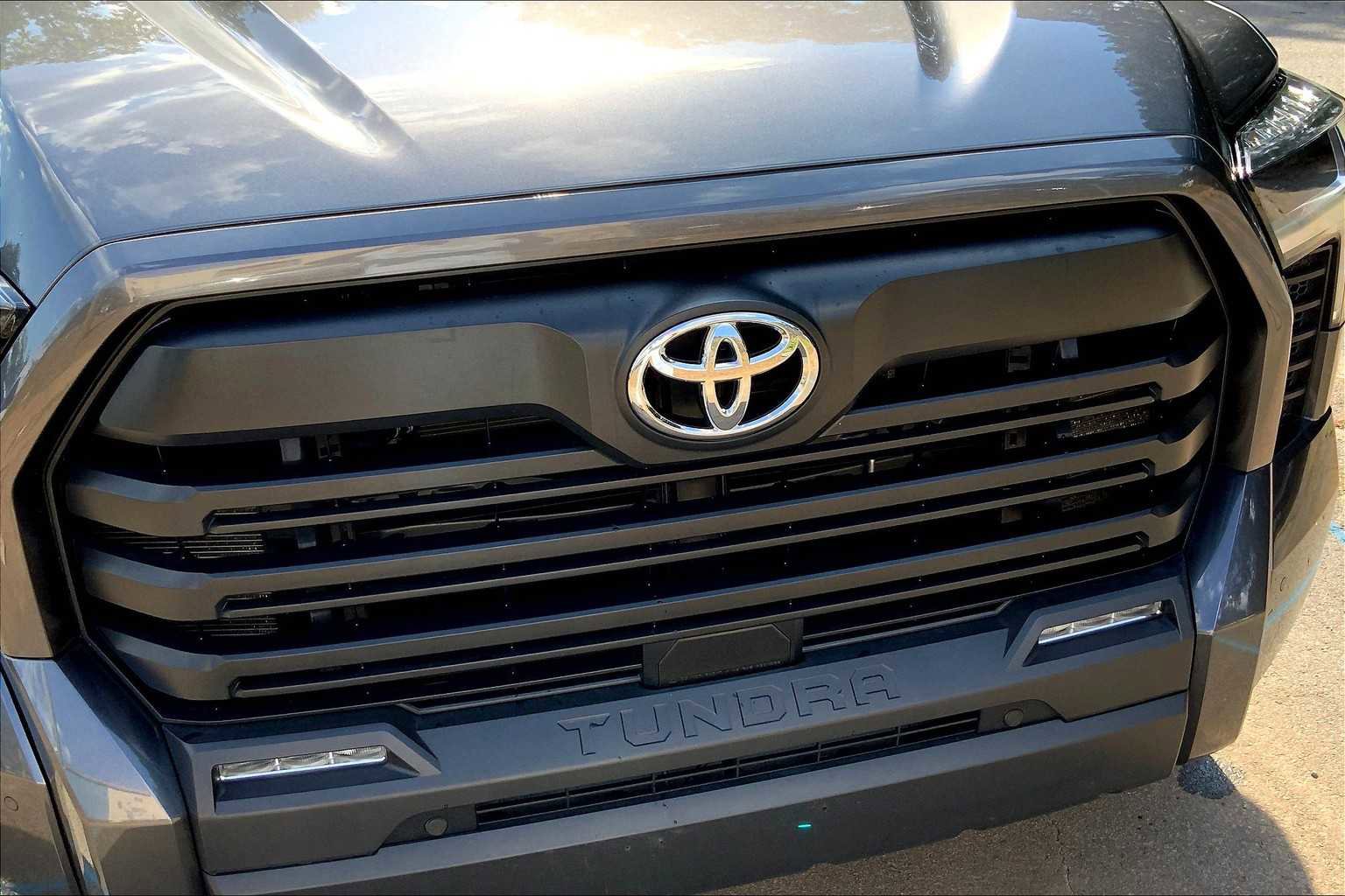 Used 2024 Toyota Tundra SR5 image 27