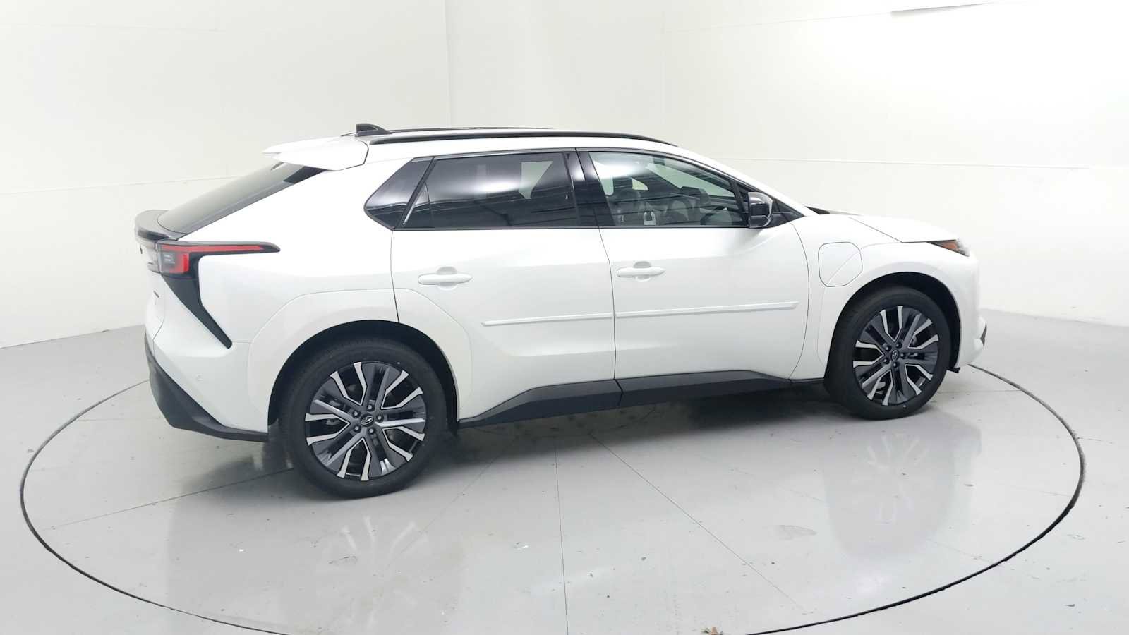 New 2026 Subaru Solterra image 11