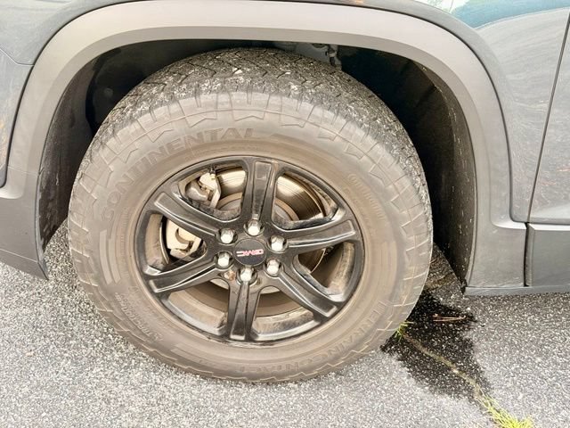 Used 2020 GMC Acadia AT4 w/ Driver Alert Package II AWD/4WD image 32