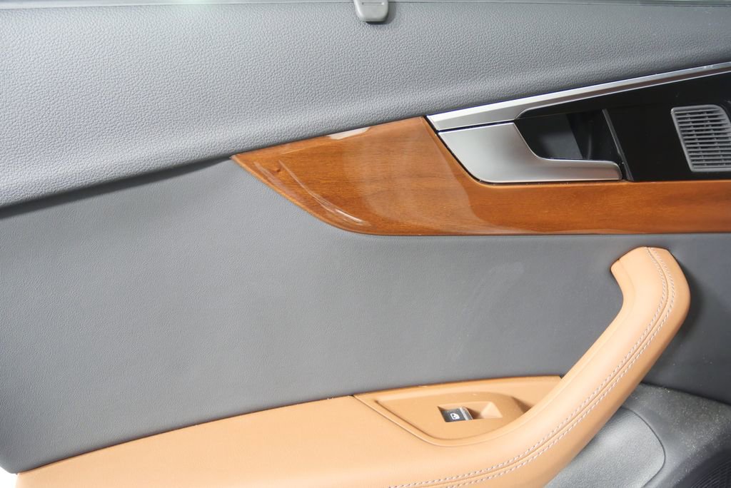 Used 2023 Audi A4 2.0T allroad Premium Plus w/ Premium Plus Package image 13