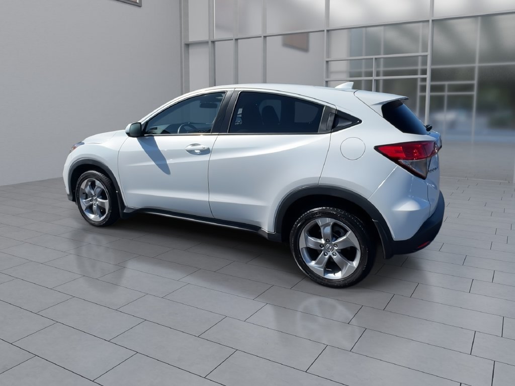 Used 2019 Honda HR-V LX image 5
