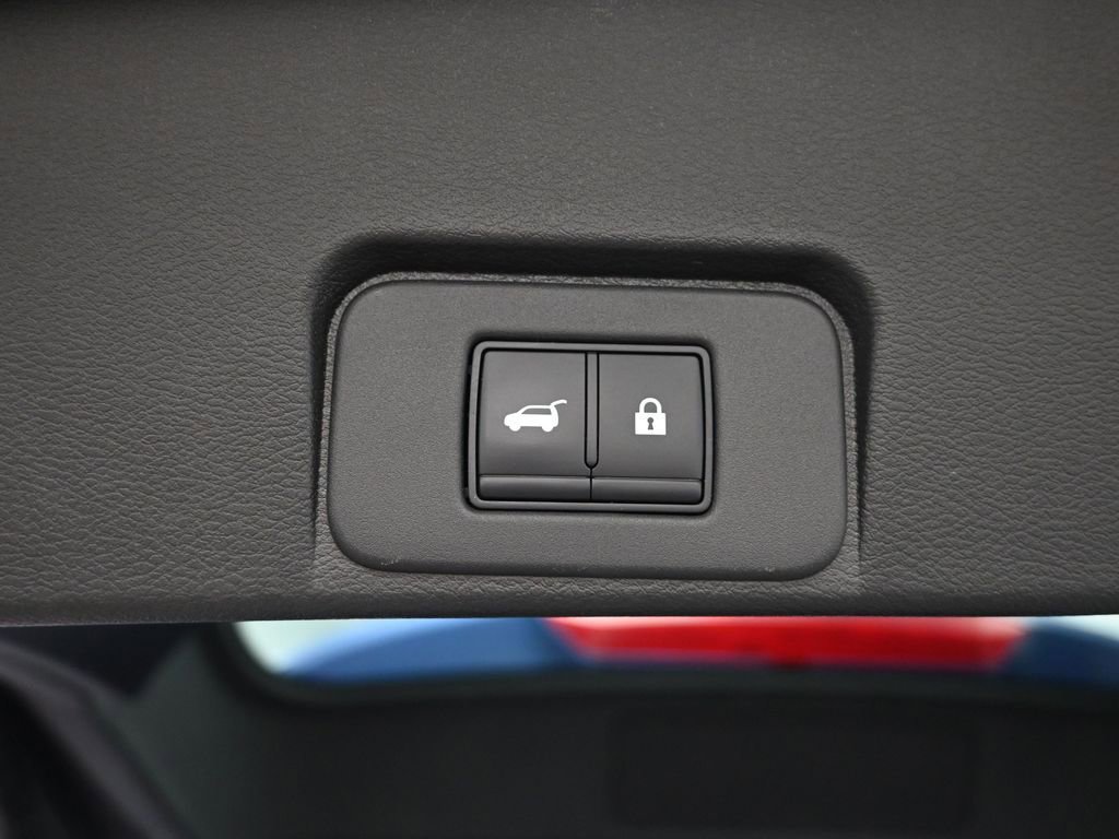 Used 2021 Nissan Rogue Platinum image 35