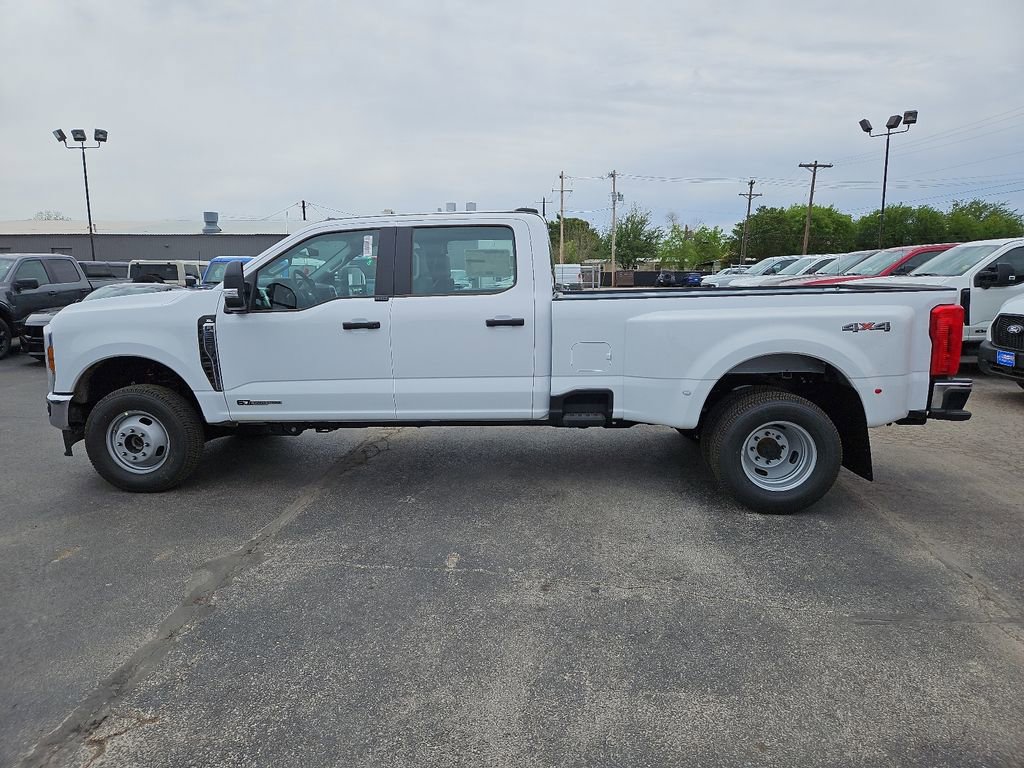 New 2026 Ford F350 XL w/ XL Chrome Package image 7