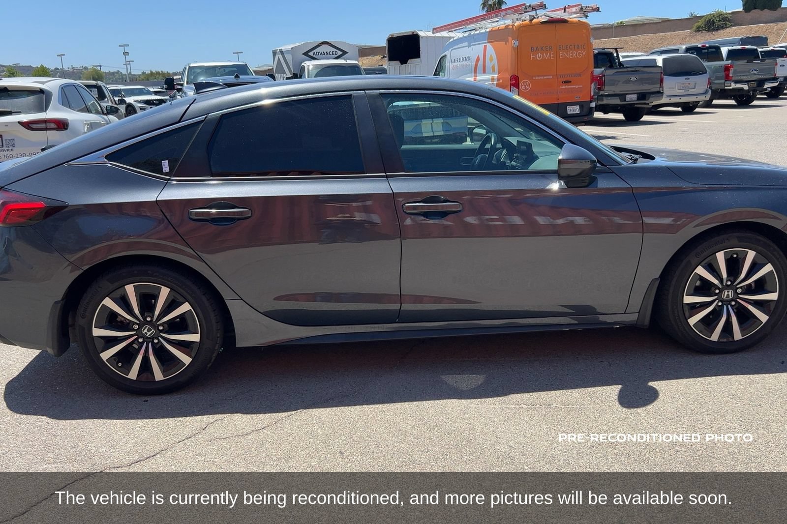 Used 2023 Honda Civic EX-L image 4