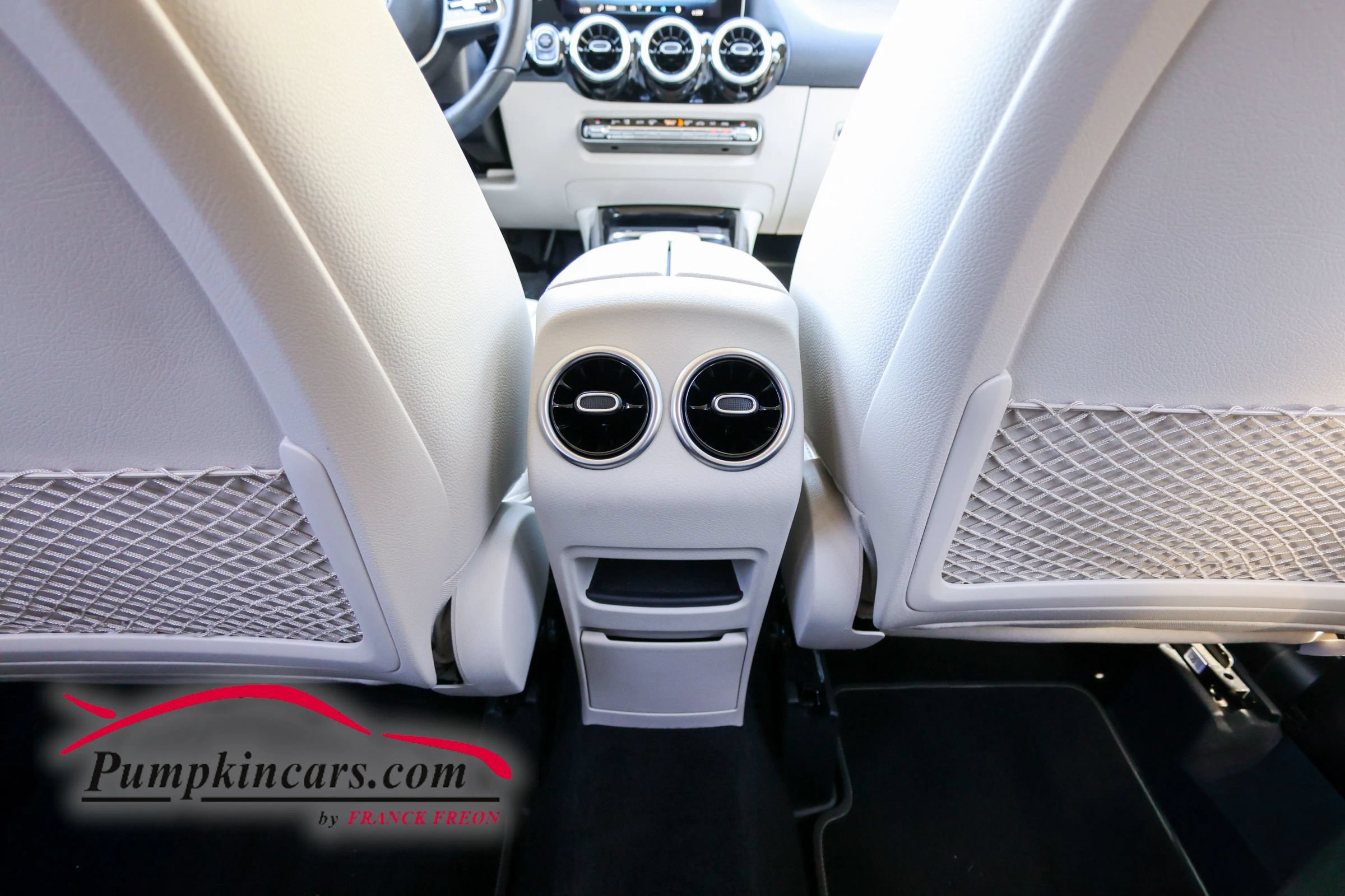 Used 2021 Mercedes-Benz GLA 250 4MATIC w/ Premium Package image 30