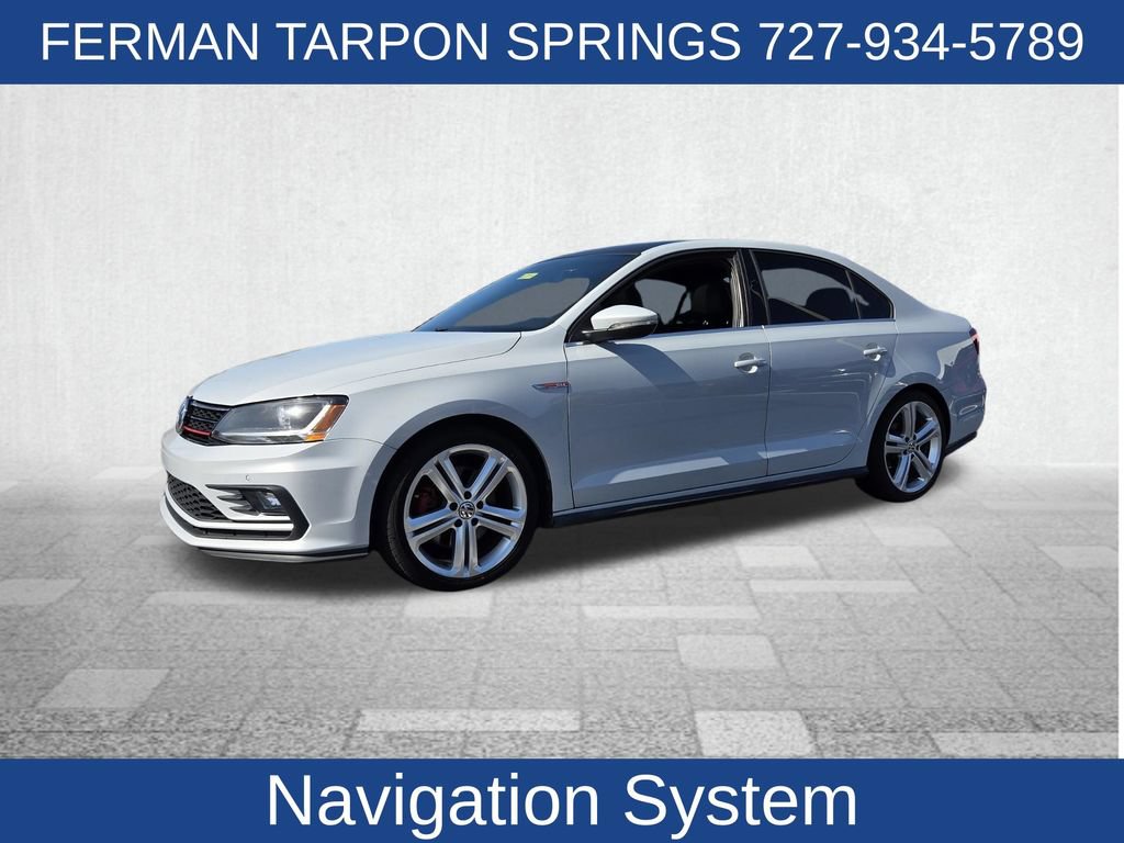Used 2017 Volkswagen Jetta GLI FWD image 4