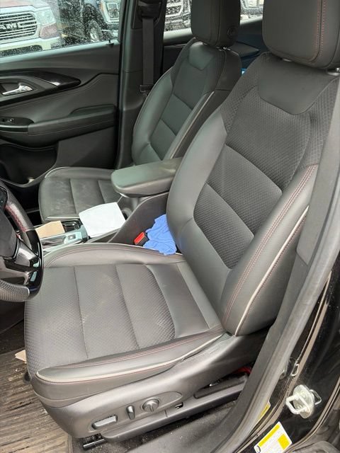 Used 2022 Chevrolet TrailBlazer RS FWD image 24